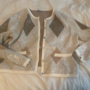 Zara Cream and Gray Sequin Cardigan

please message before buying !!